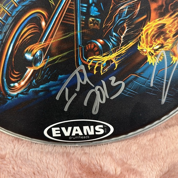 Five Finger Death Punch FFDP Autographed Rockstar Mayhem Festival Drumhead - Picture 7 of 8